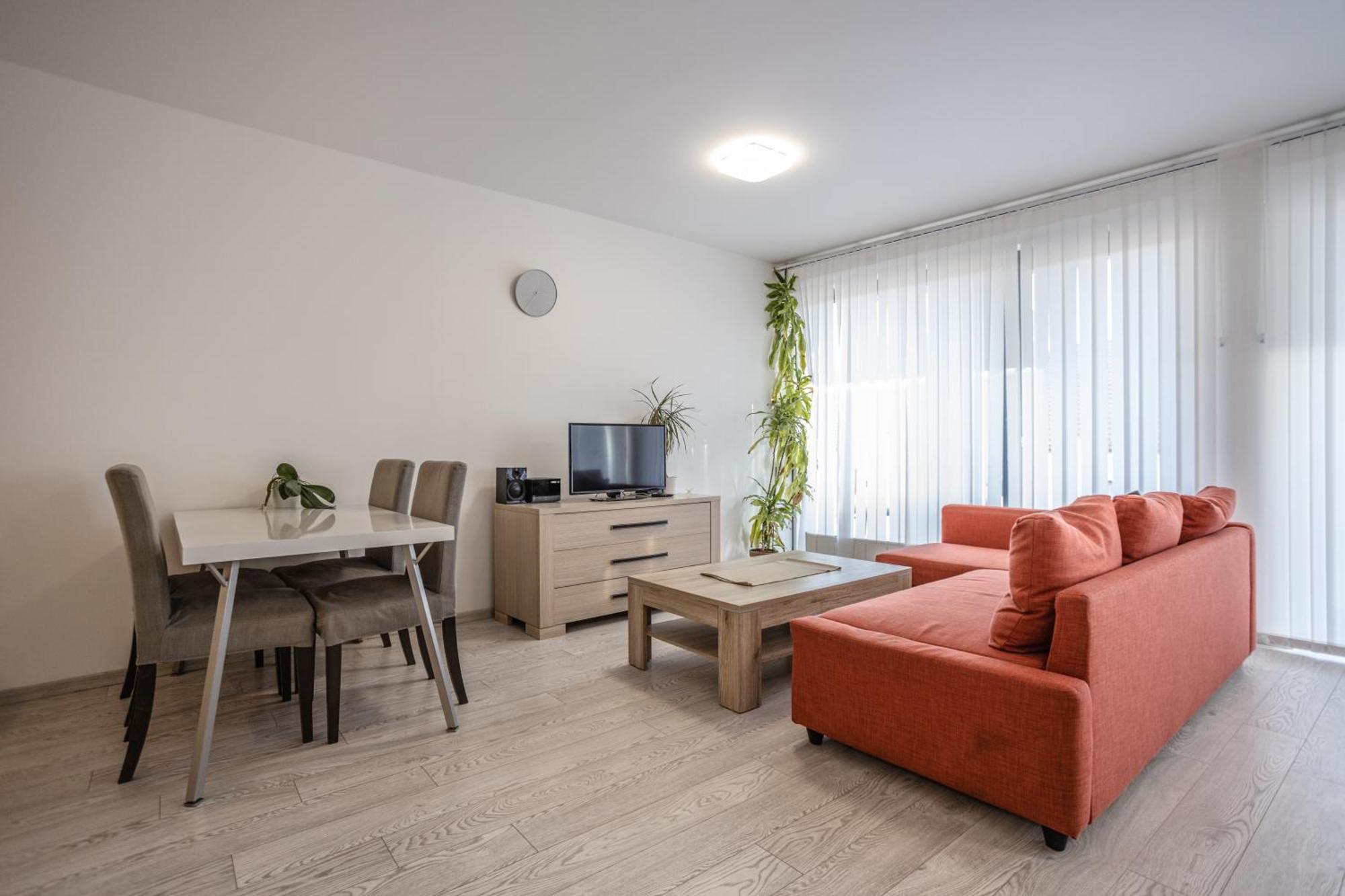 Spacious Terrace Apartment With Free Private Parking Prag Exteriör bild